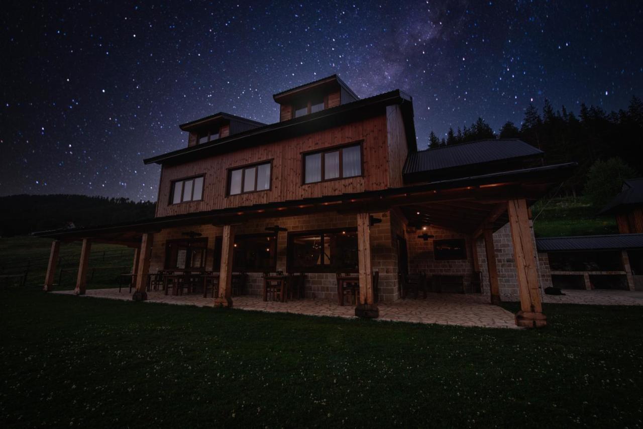 Hotel Etno Selo Zminica Žabljak Exterior foto